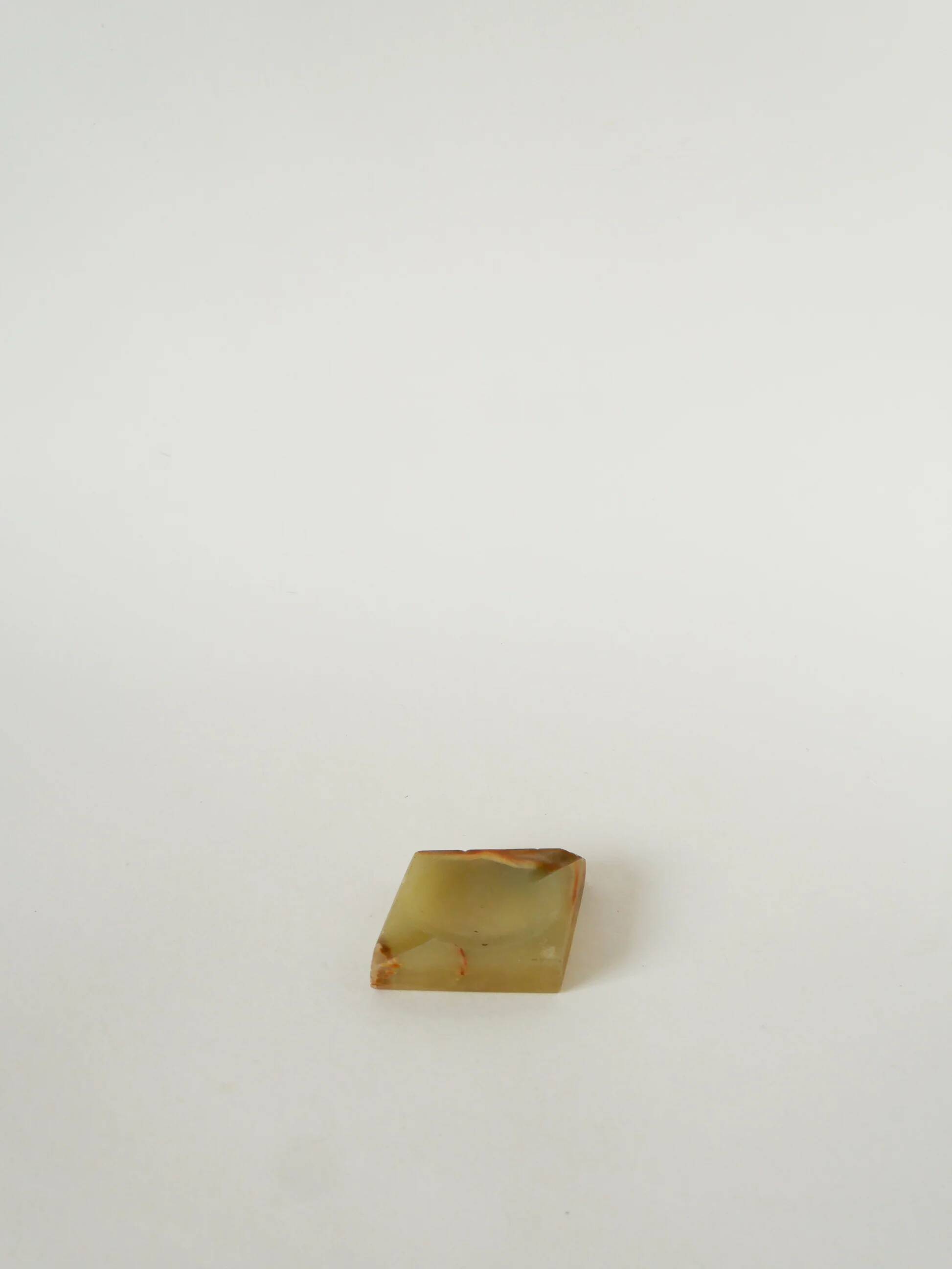 Vide-poche en onyx, forme carreau, vert et marron, 1970