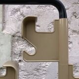 Porte-manteau beige et noir Manade de Jean-Pierre Vitrac