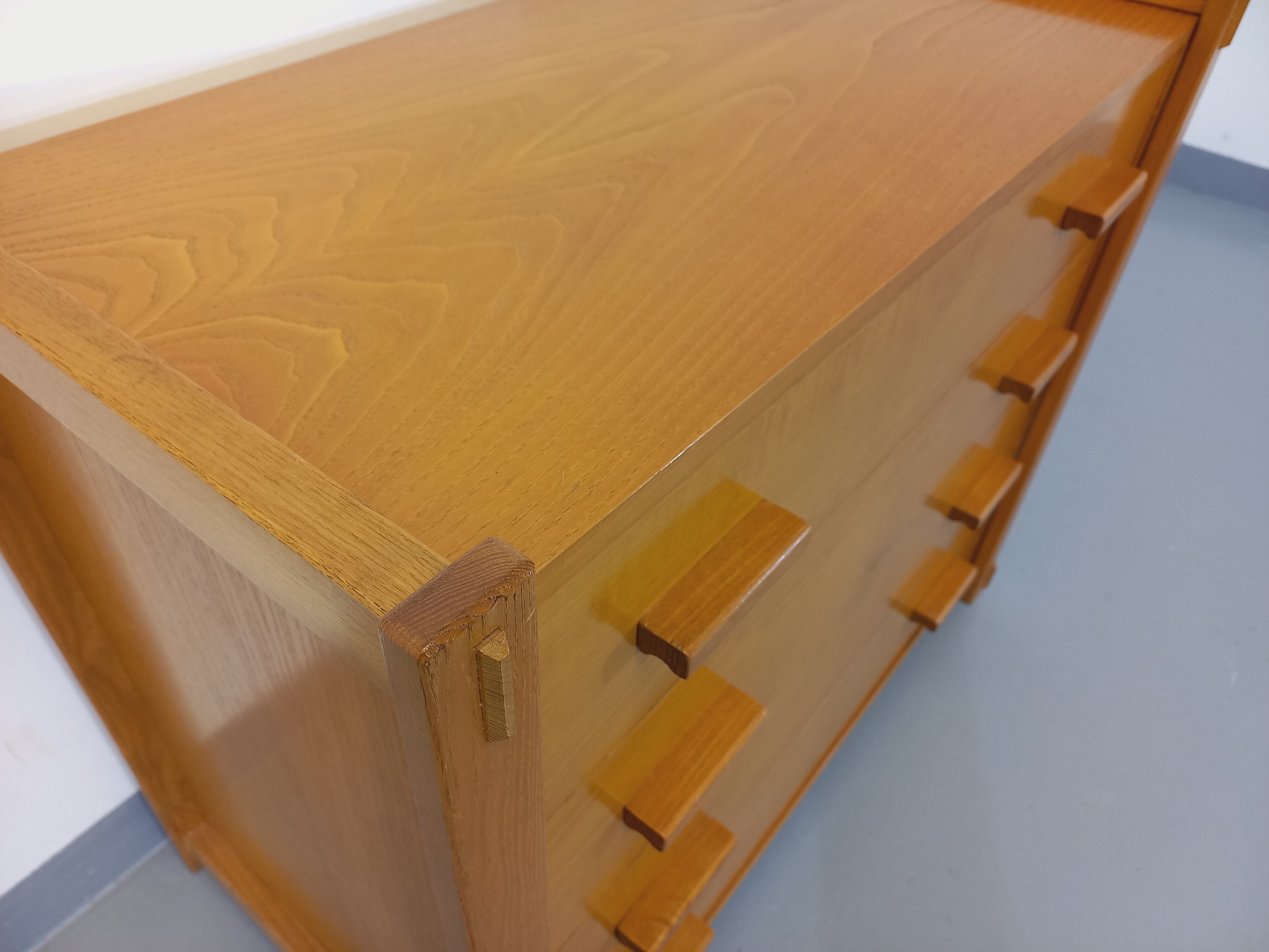 Vintage 80's blond elm chest of drawers