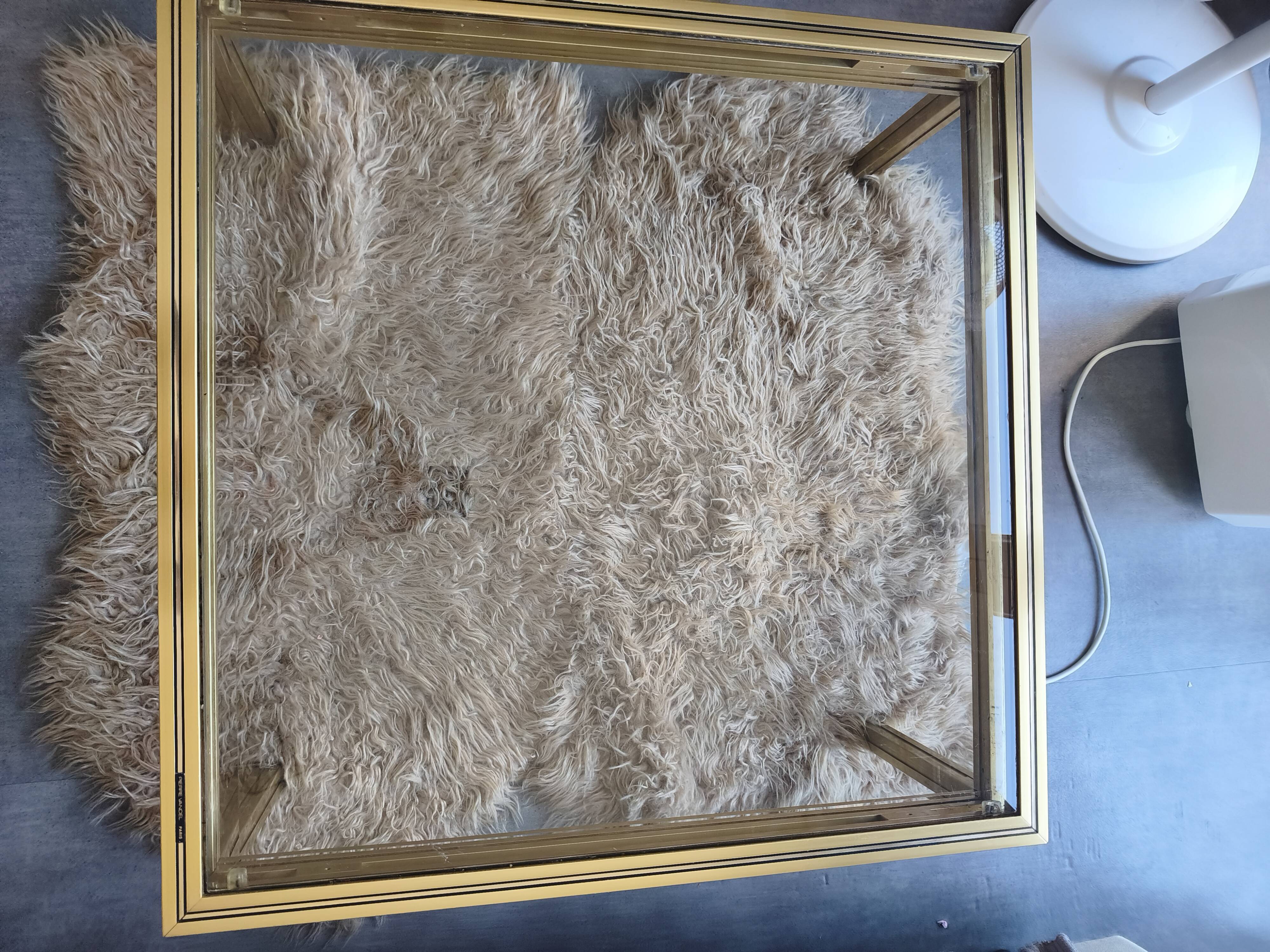 Table basse pierre vandel