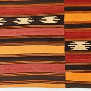 Tapis kilim ethnique turc rouge et orange, 173 x 225 cm