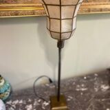 Mother-of-pearl tulip lamp