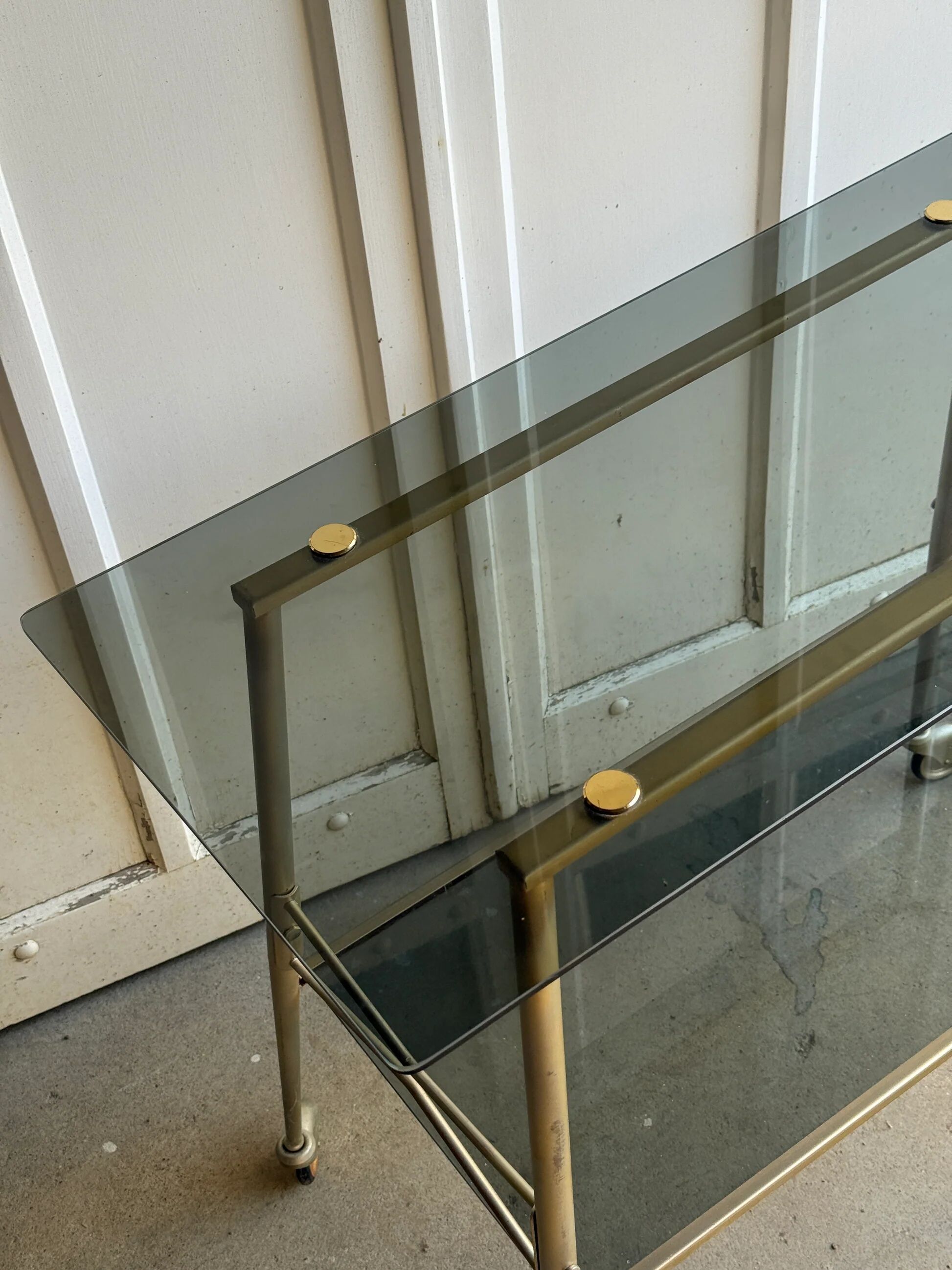 Double tray dessert in smoked glass