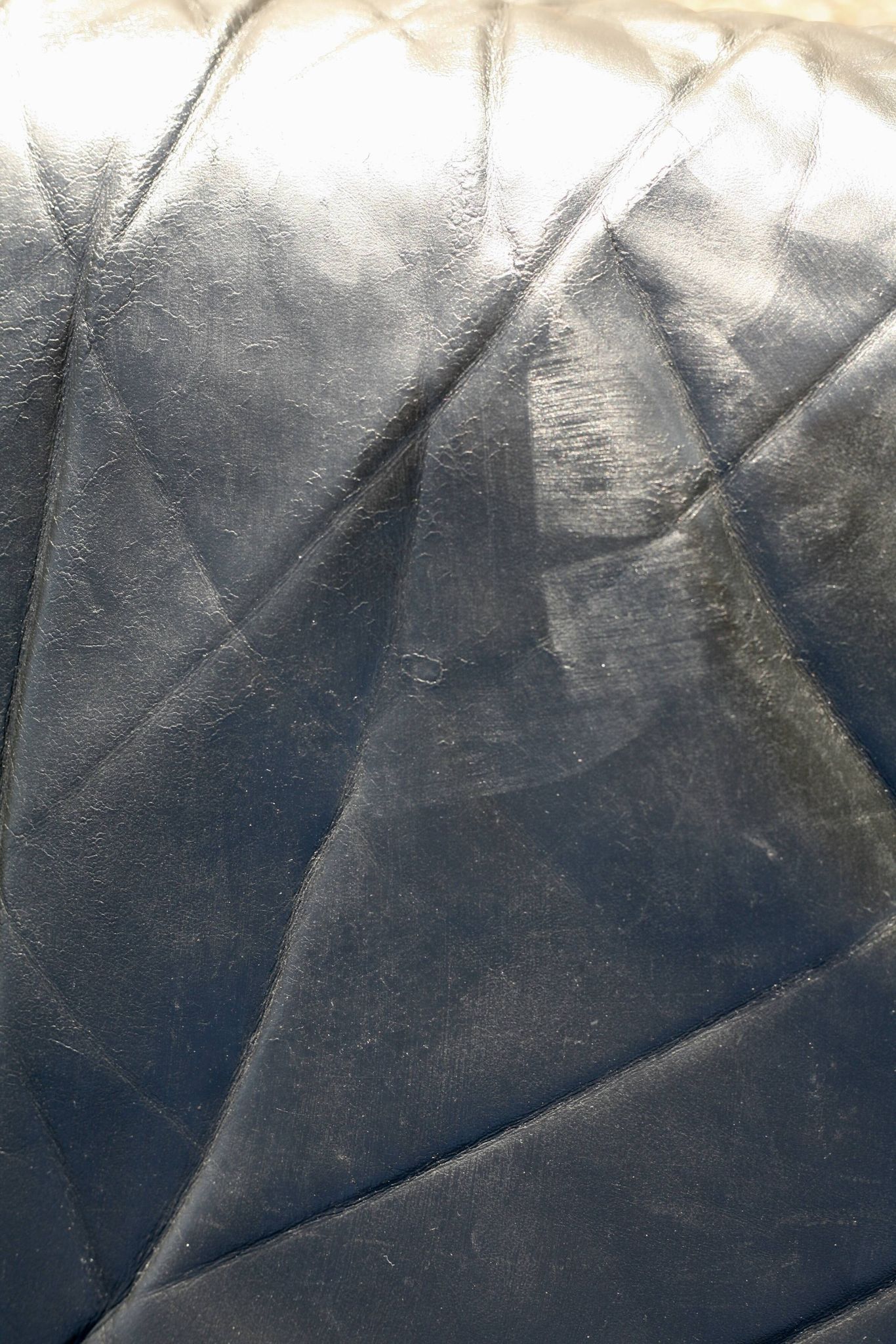 De Pas, D'Urbino and Lomazzi sofa, France, 1980s, black leather, Cinna