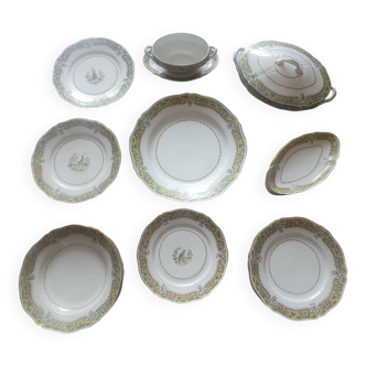 Service en porcelaine Emile Bourgeois lot de 65 pièces