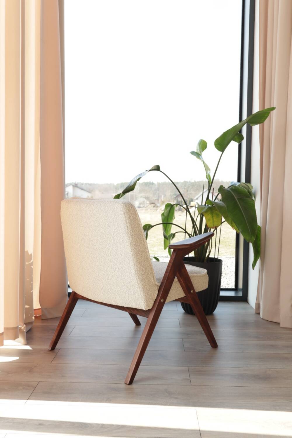 Off-white boucle Scandinavian armchair by Chierowski