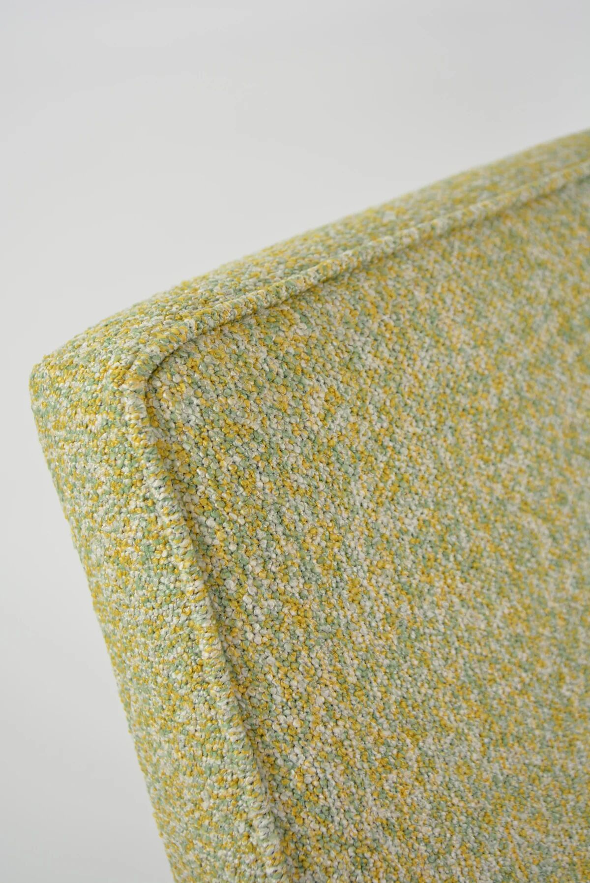 MR armchair, light mottled green