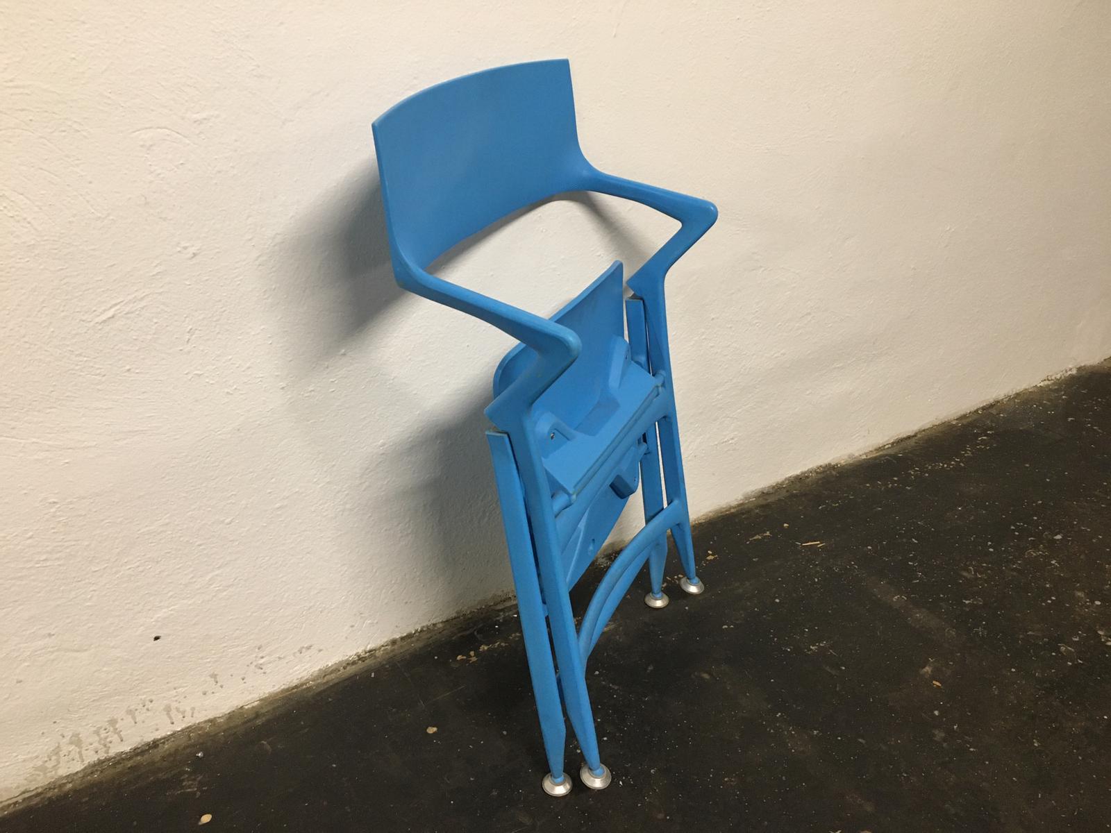 Dolly folding chair by Antonio Citterio made by Kartell