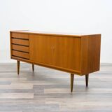 enfilade des années 60, de style scandinave classique