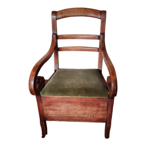 Fauteuil en noyer massif