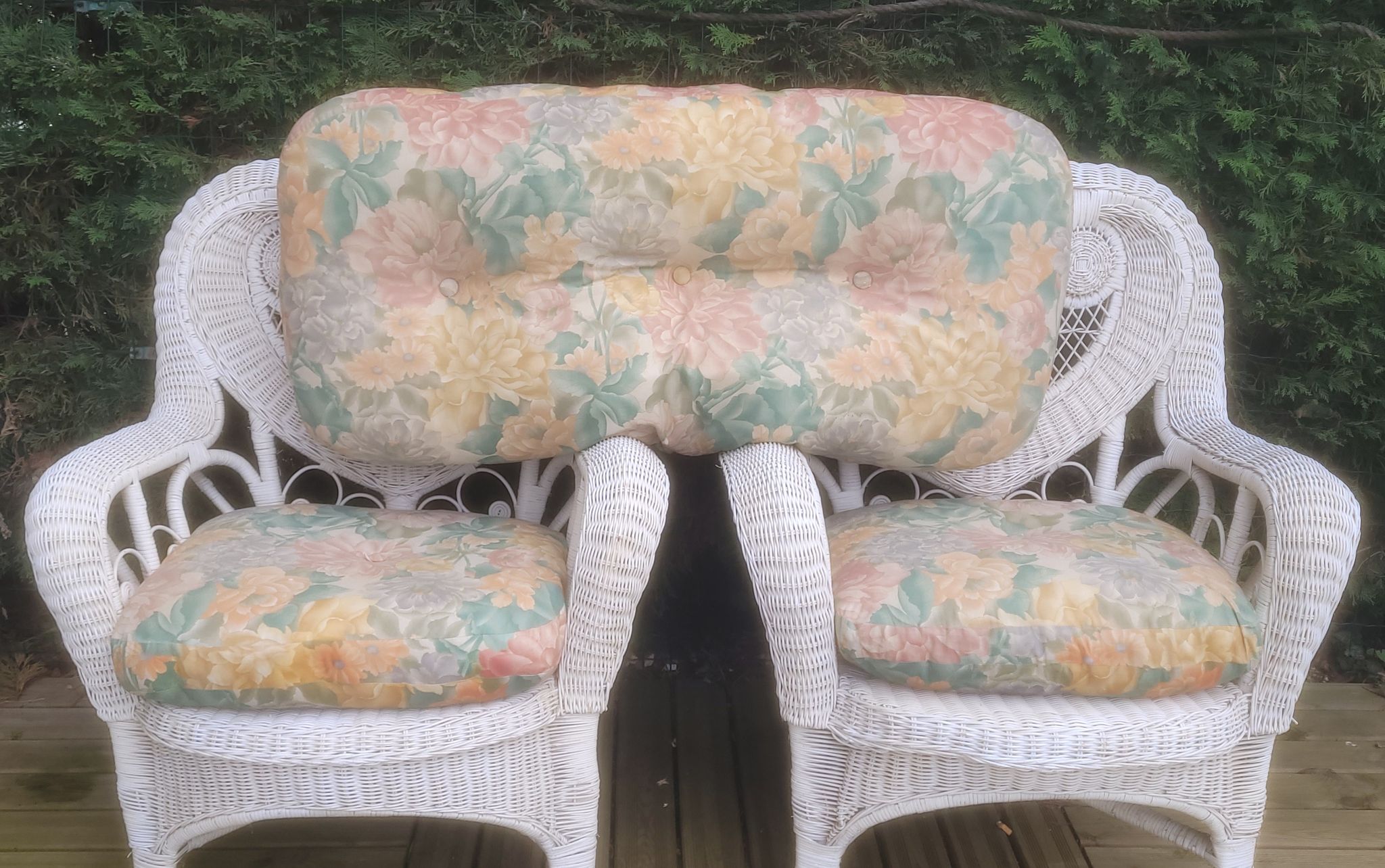 Vintage peacock rattan garden furniture