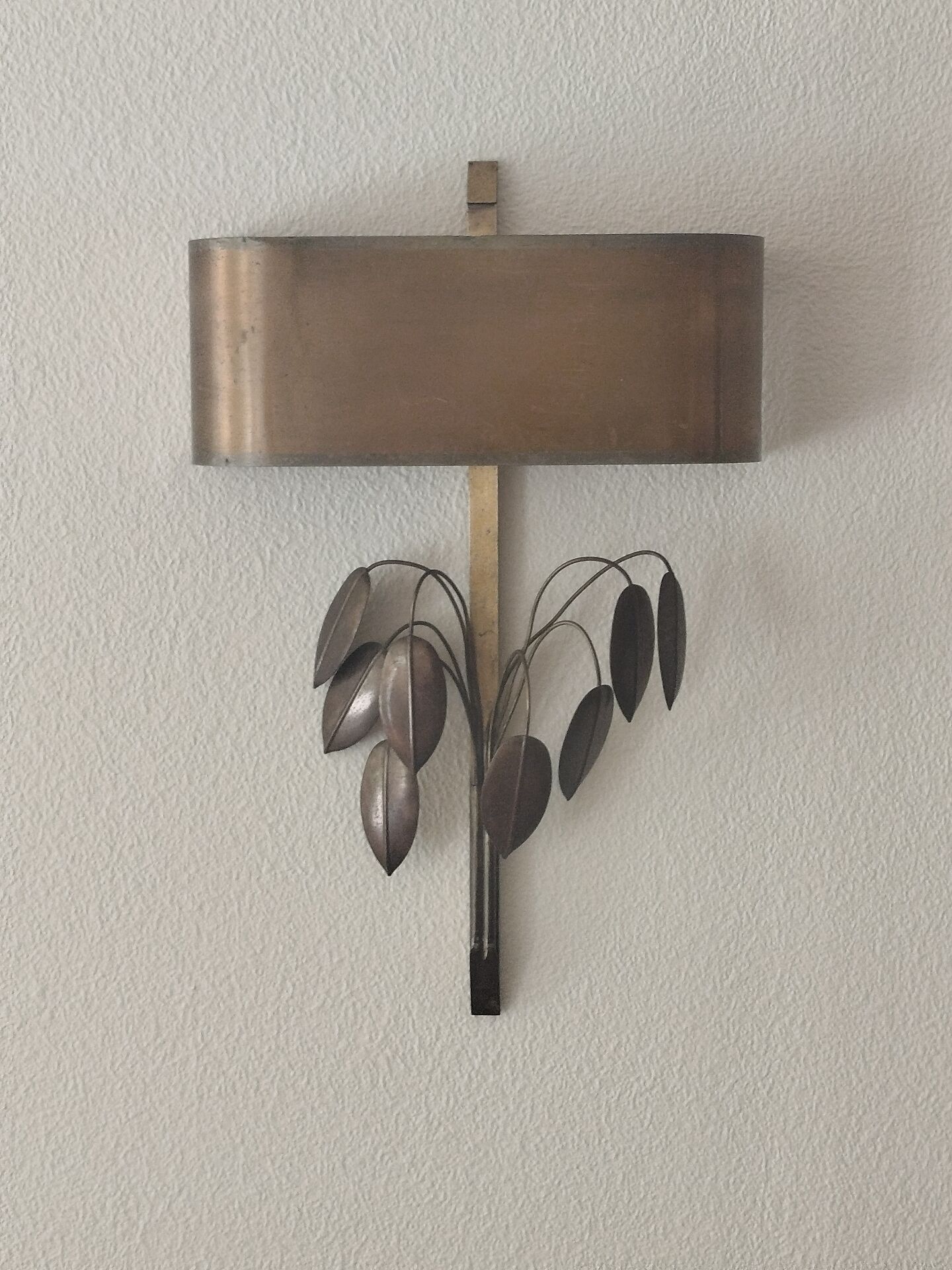 Vintage wall light Maison Charles – Brass leaves 1970s