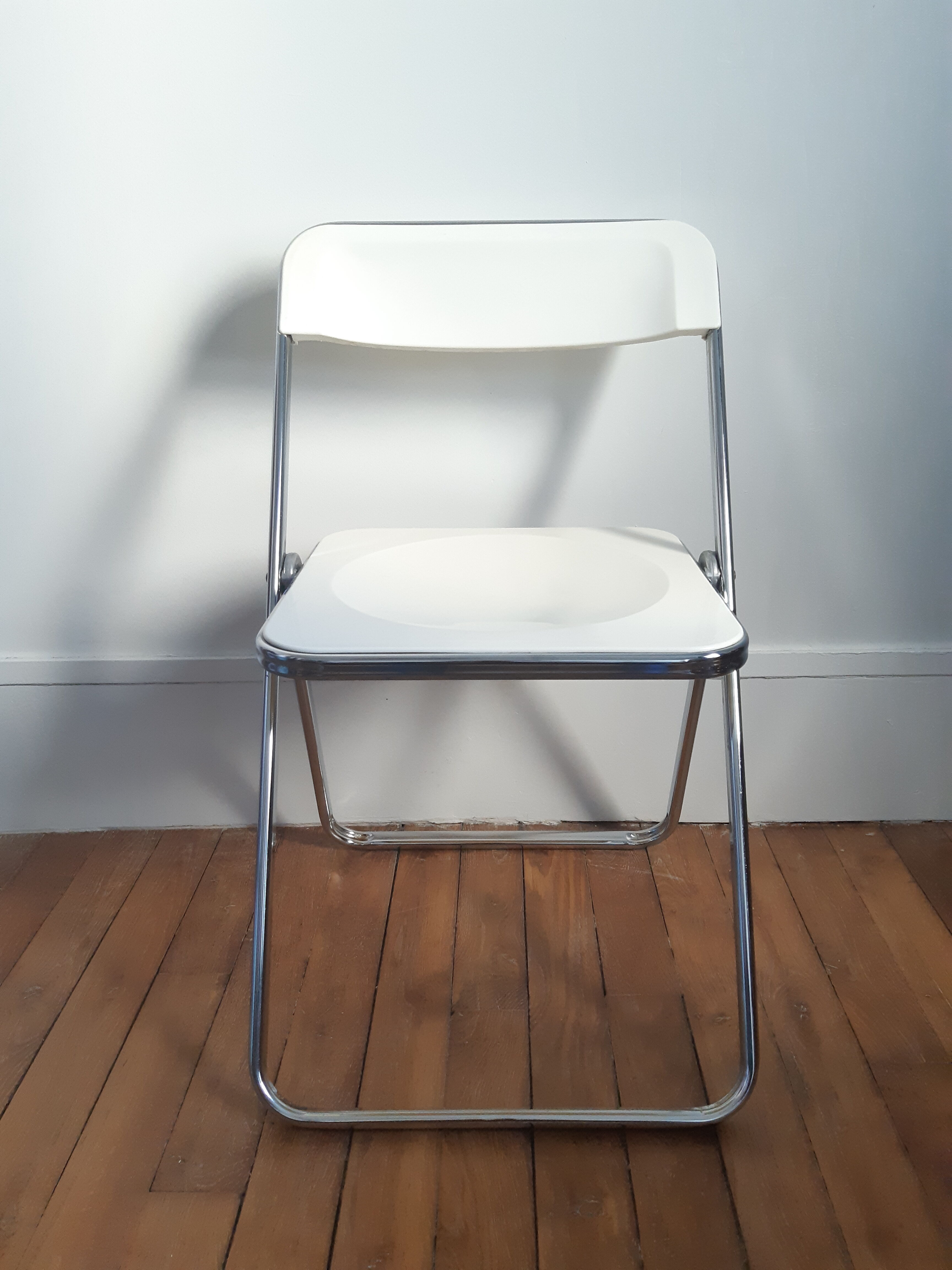Folding chair signed Brevettato