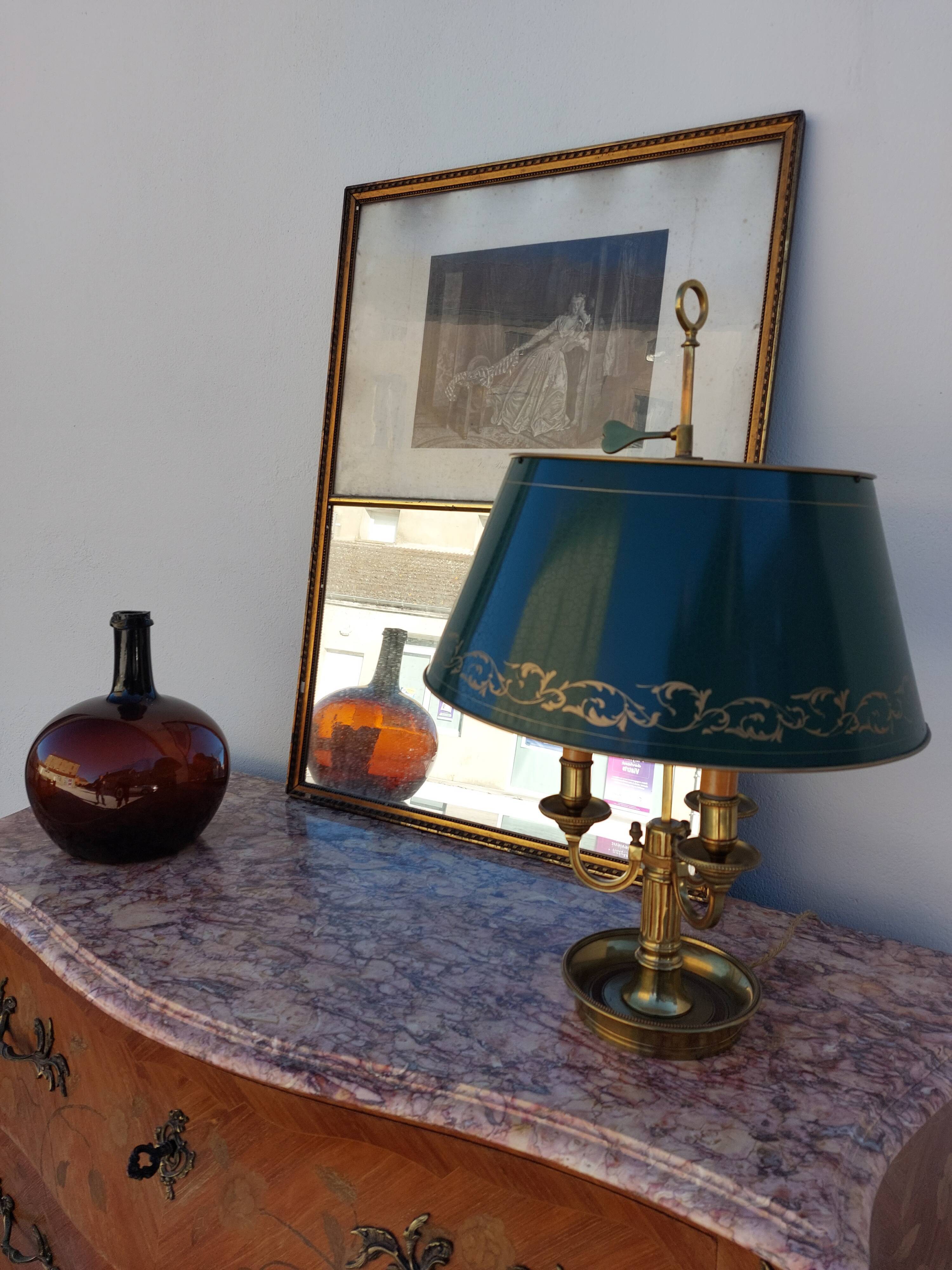 Louis XV chest of drawers in rosewood marquetry