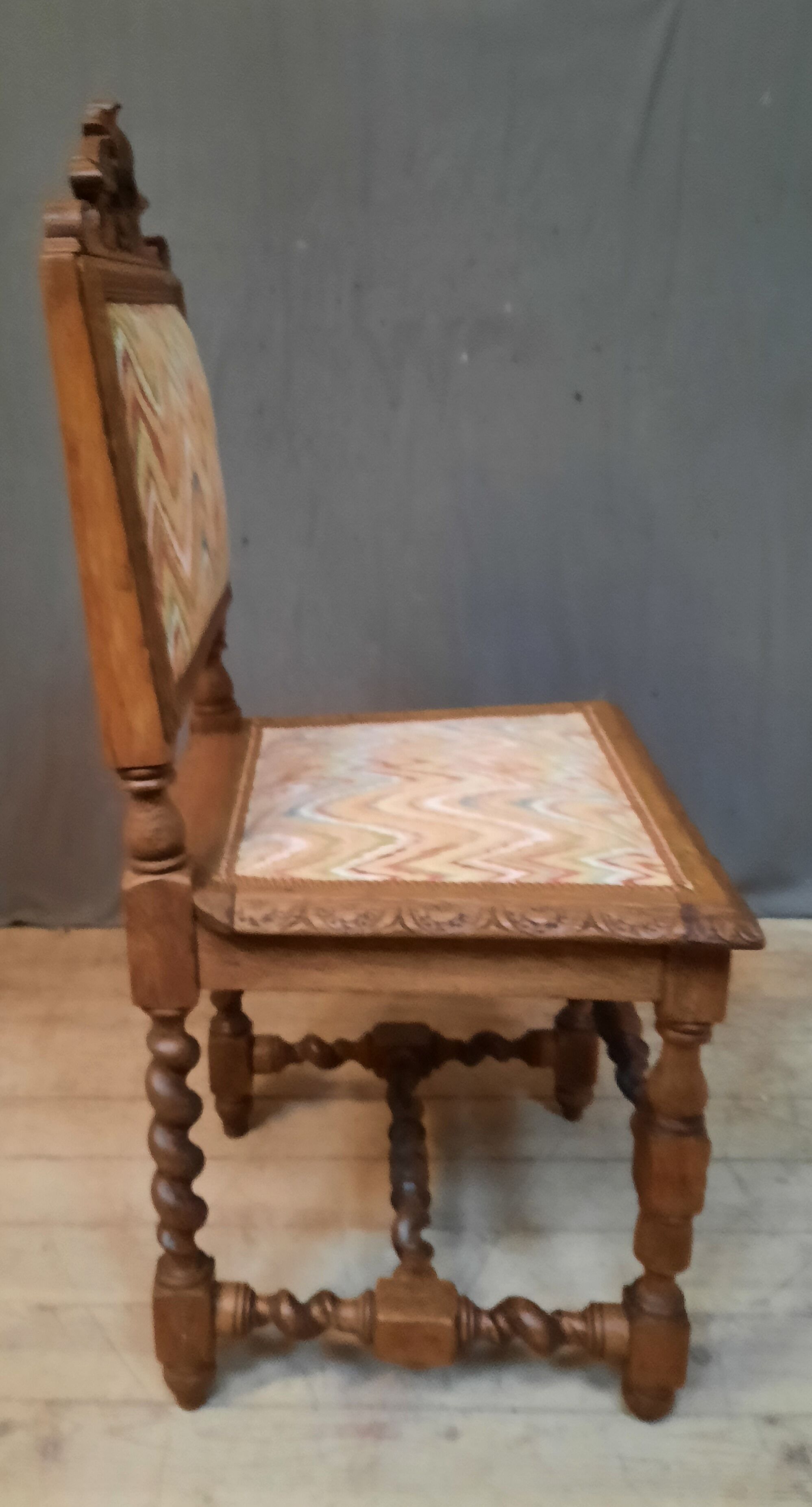 Louis XIII style chair