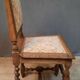 Chaise de style Louis XIII