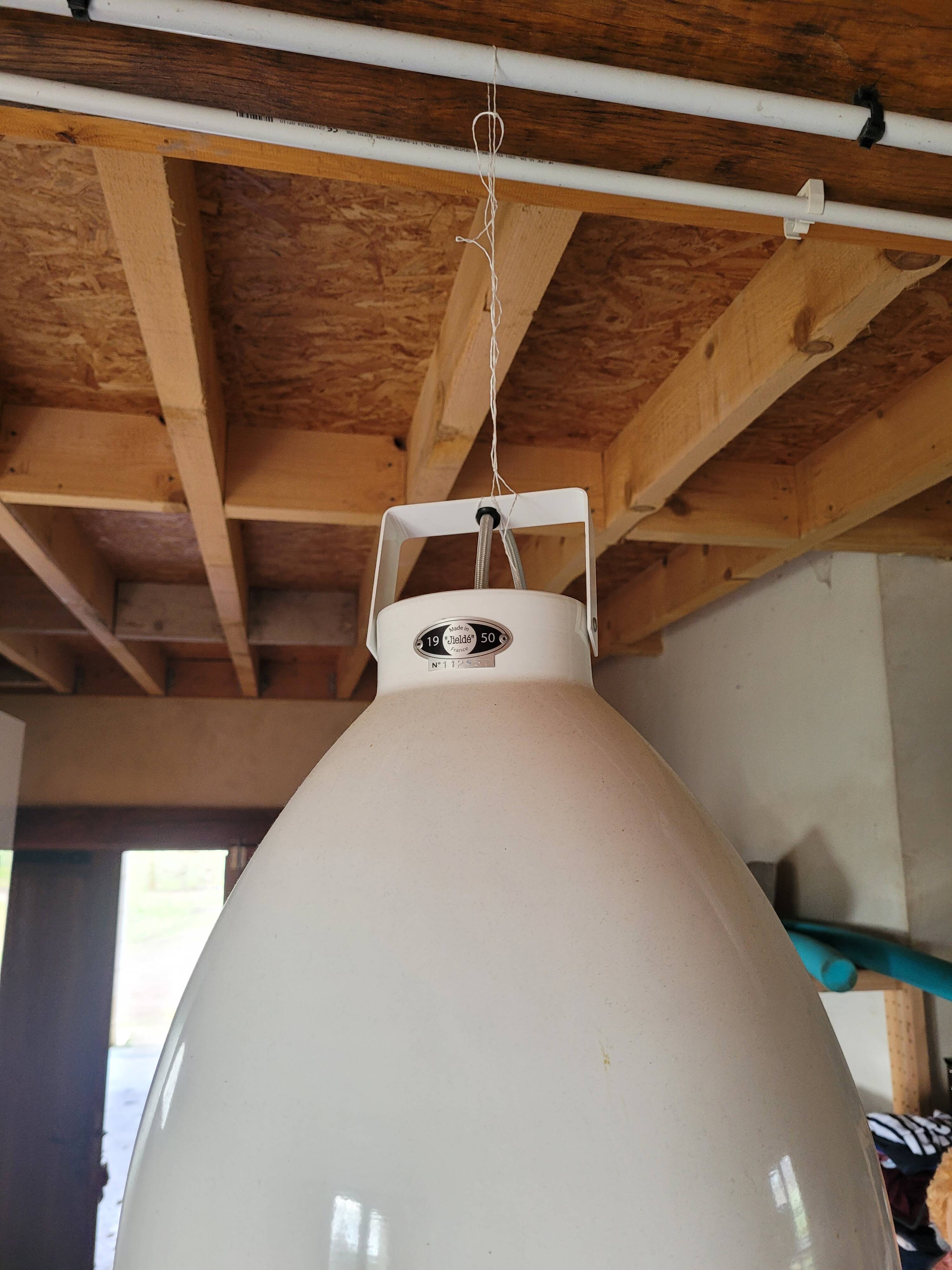 Suspension Jielde A360 en métal blanc
