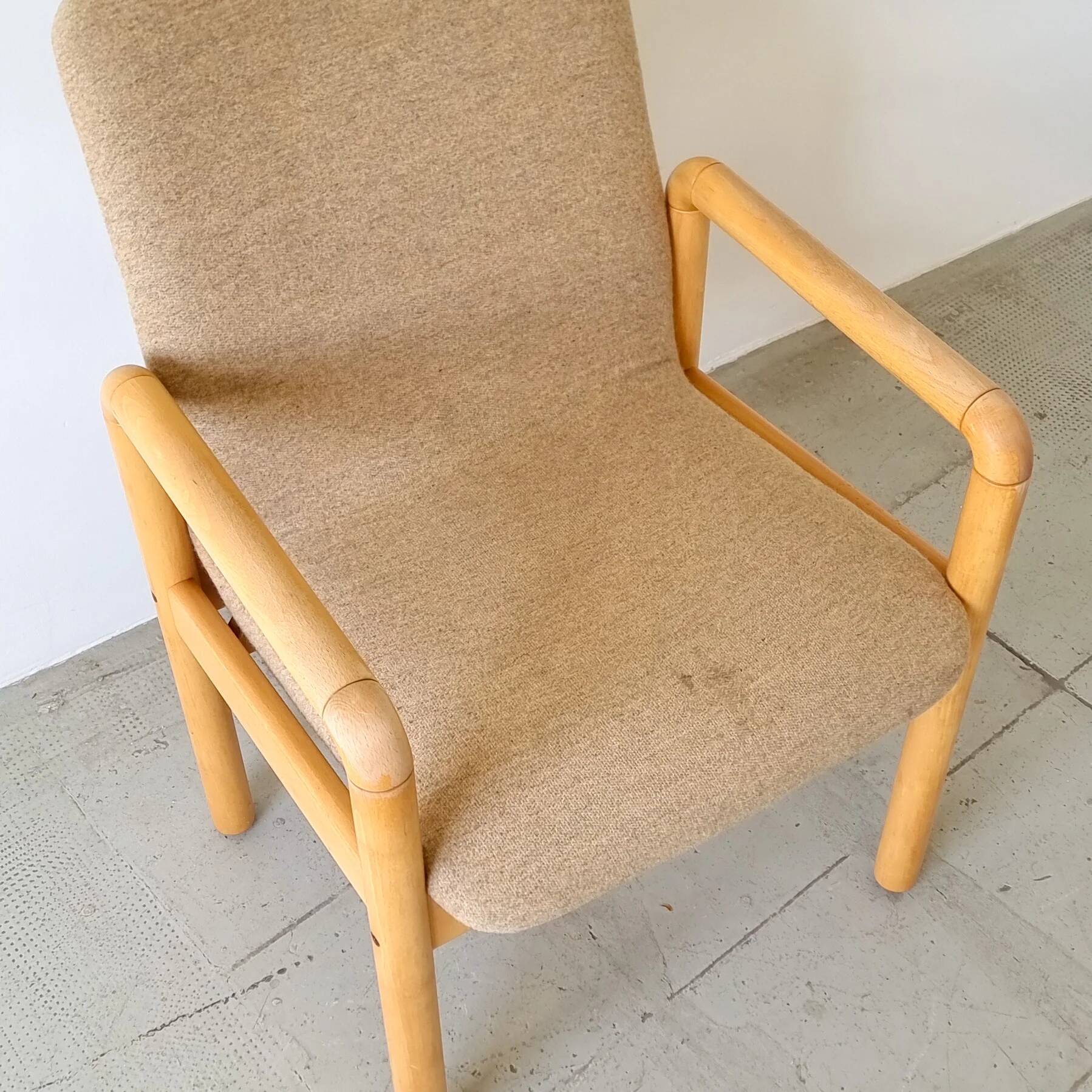 Paire de fauteuils danois en hêtre