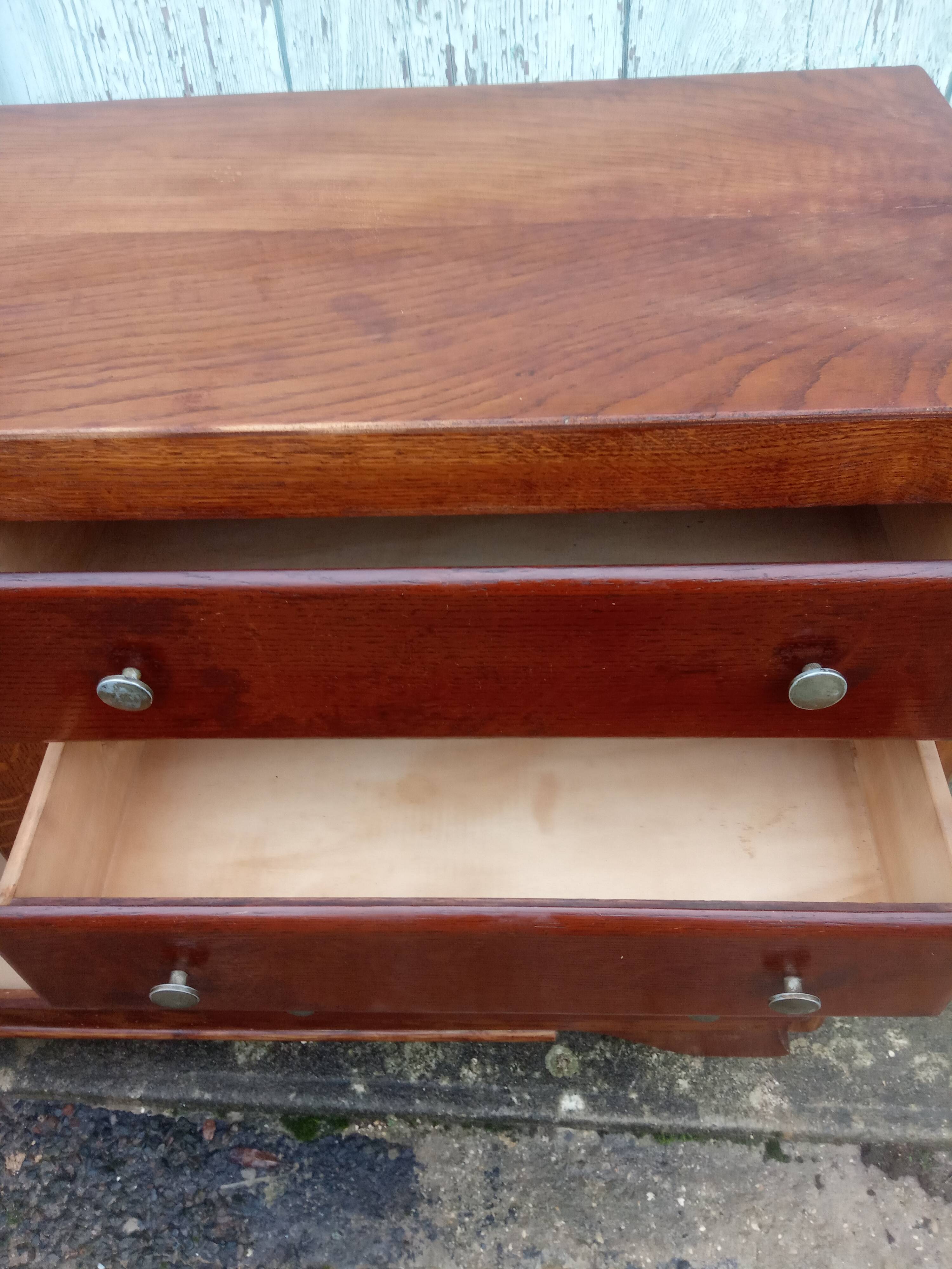 Art deco chest of drawers