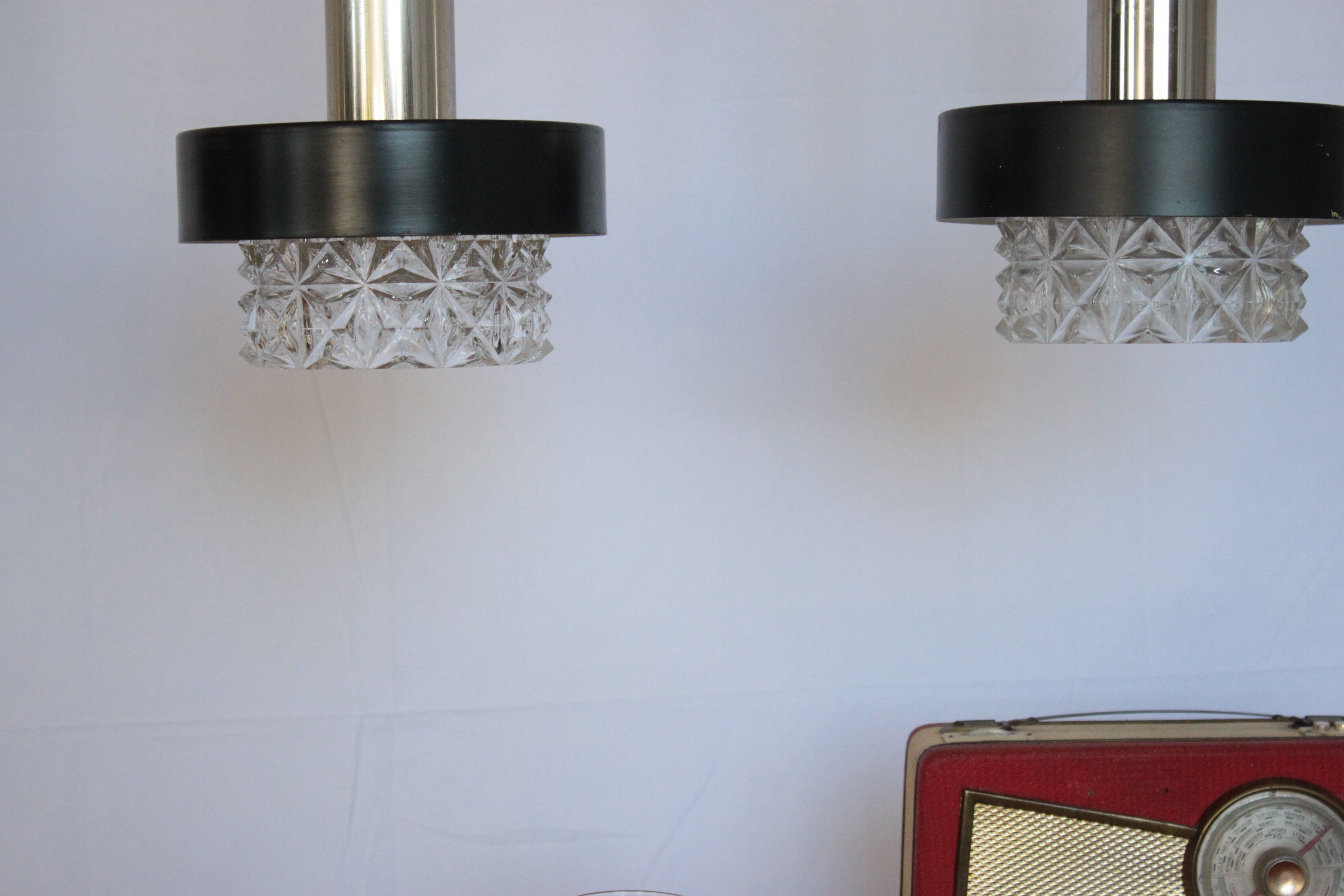 Lot de trois suspensions pendants Raak 1970