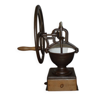 Exceptional old countertop coffee grinder with wheel