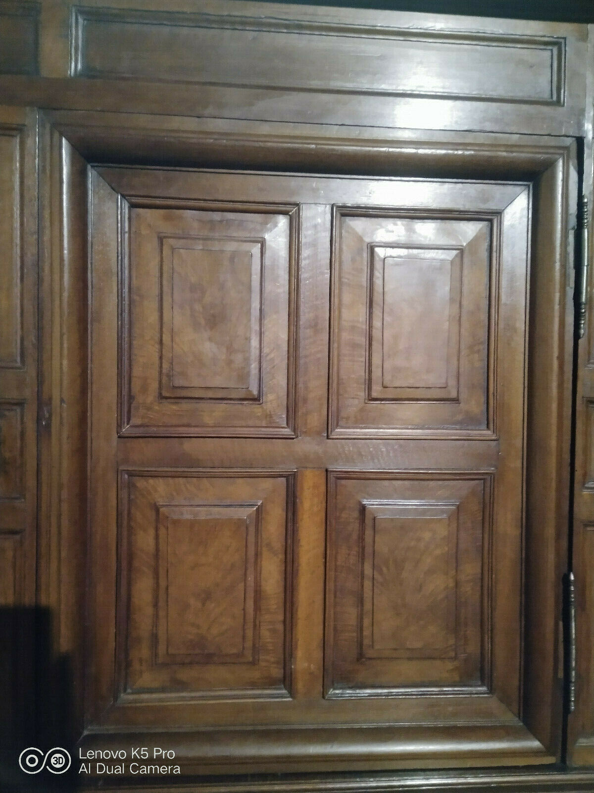 Buffet walnut period Louis XIII