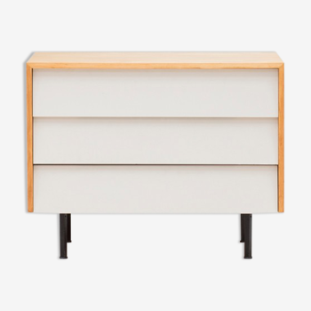 Drawer cabinets in birch with white fronts by Florence Knoll, Germany, 1950’s