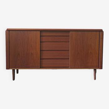 Buffet danois en teck avec portes coulissantes, 1960