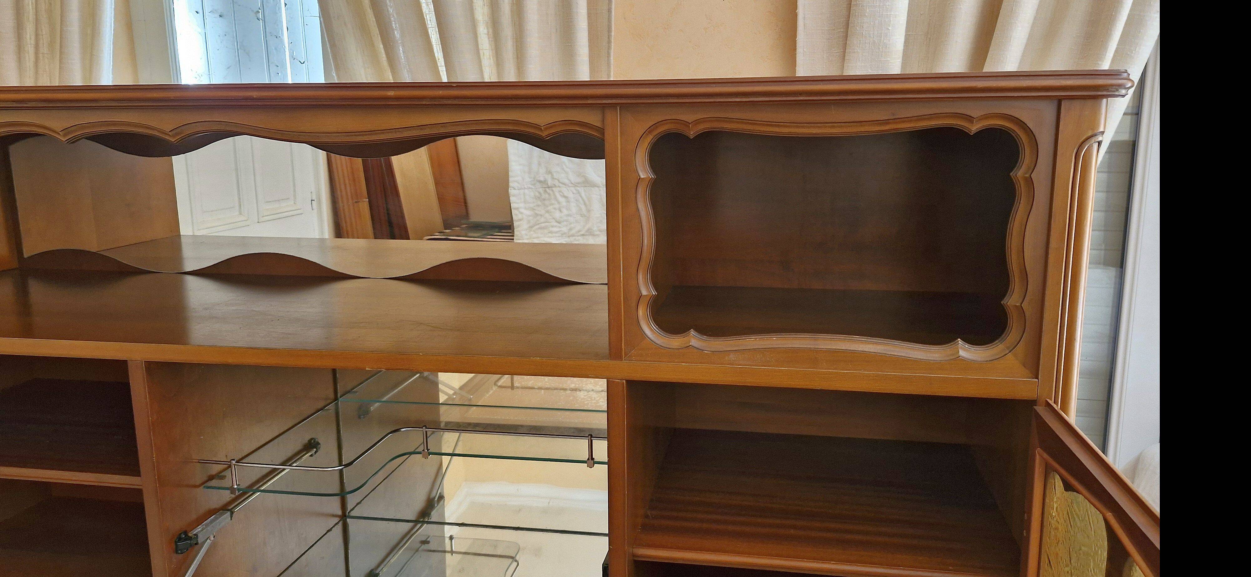 Wooden sideboard with 5 doors and 3 drawers, 2 glass doors.