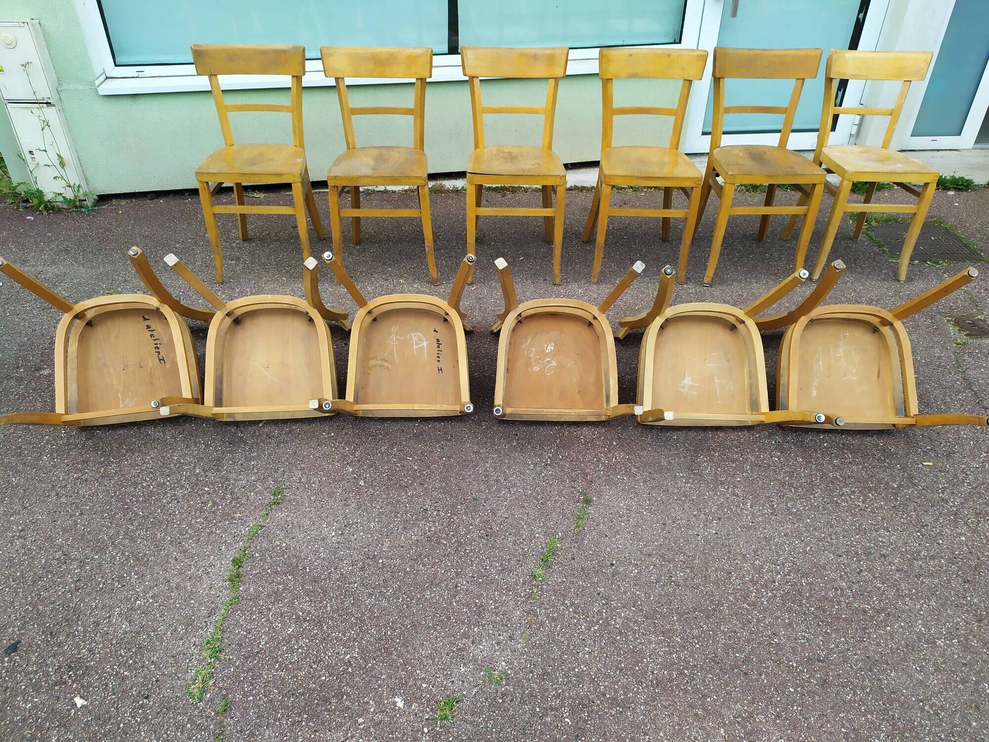 Lot de 12 chaises de bistrot bar bois vintage luterma