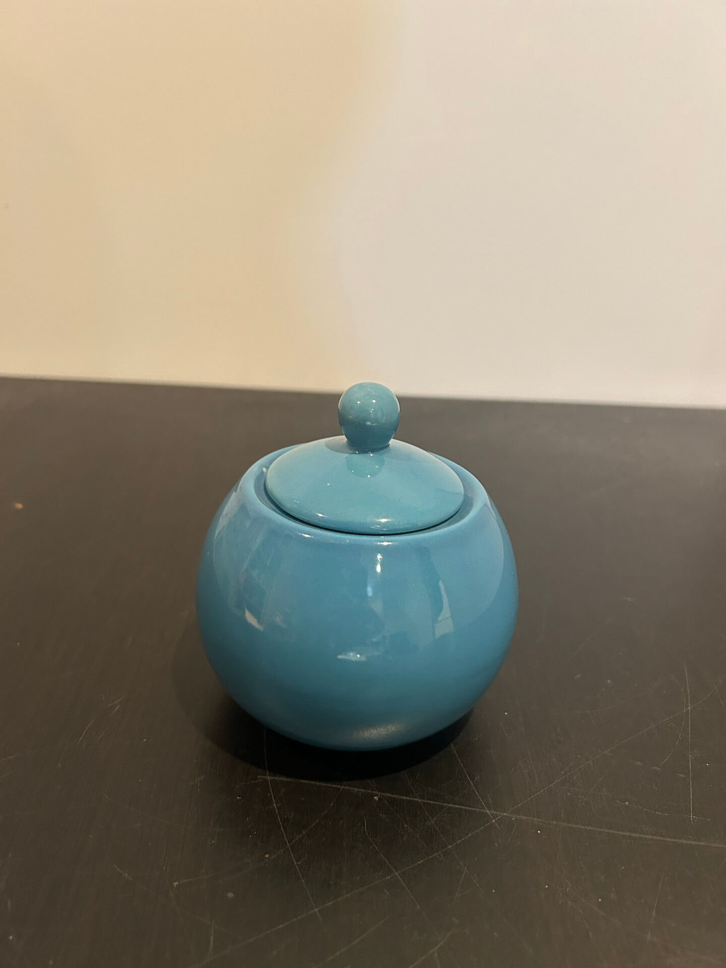 Sucrier bleu vintage