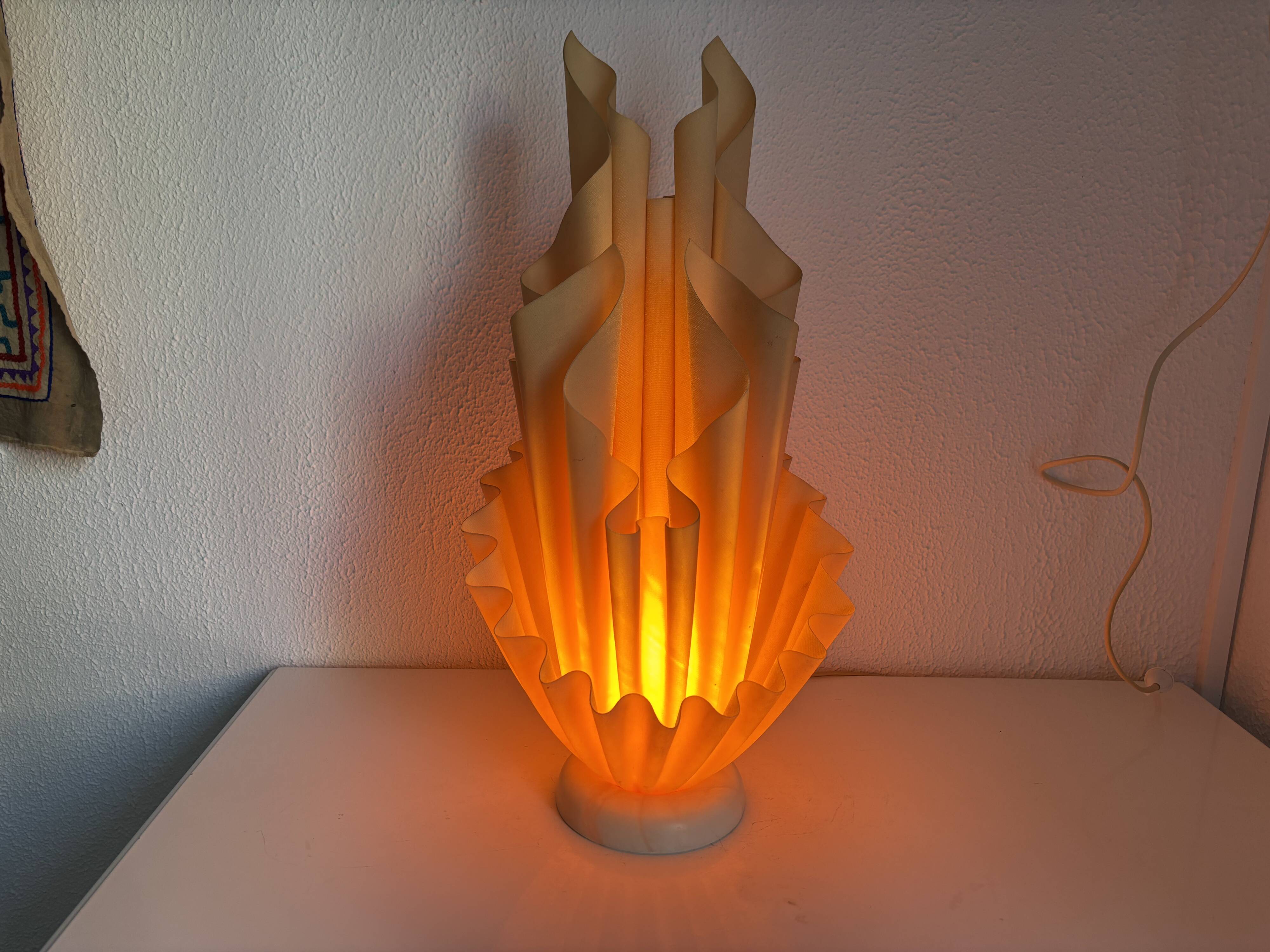 Lampe vintage 1970 Georgia Jacob modèle Corolle - 51 cm