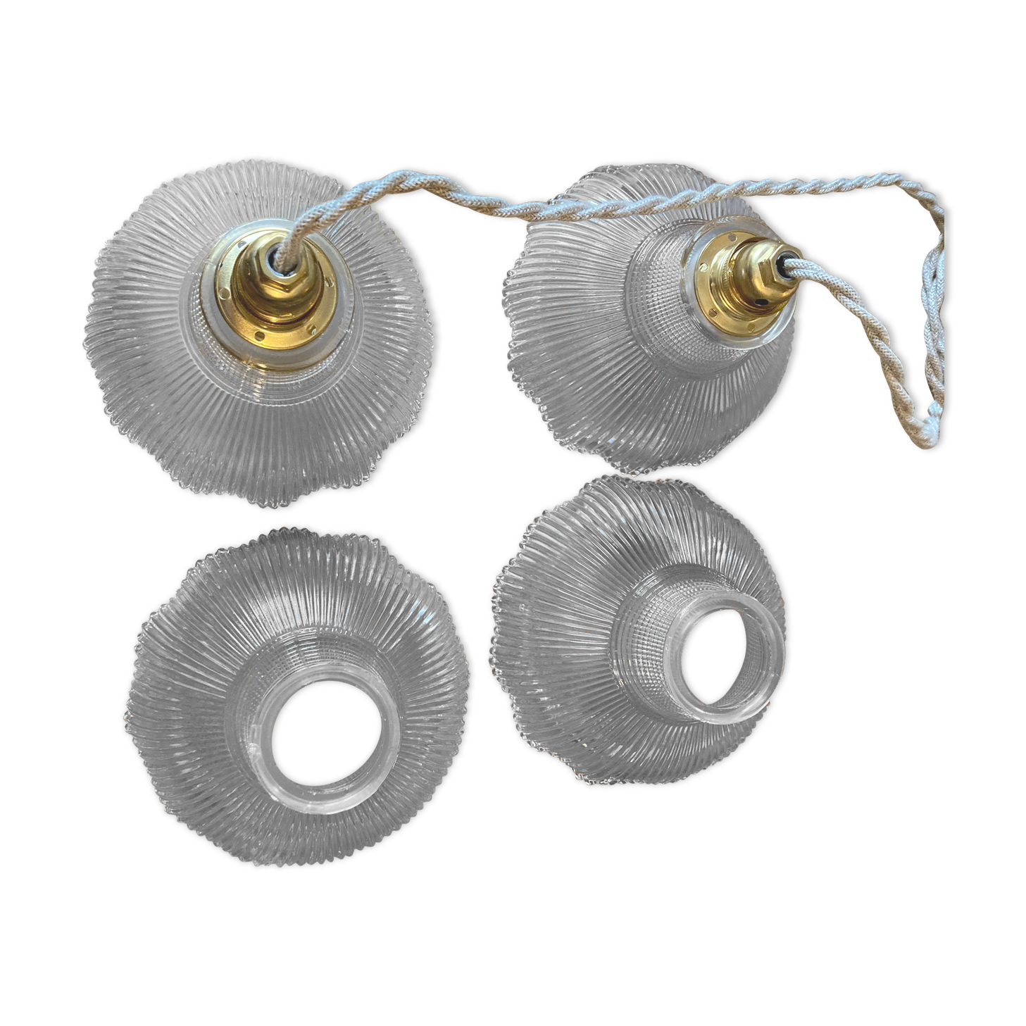 Pairs of walking suspensions striated globes