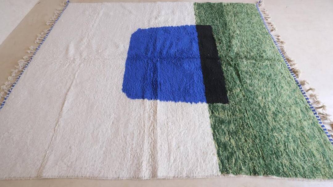Moroccan Beni Ouarine rug 120cmx 250cm