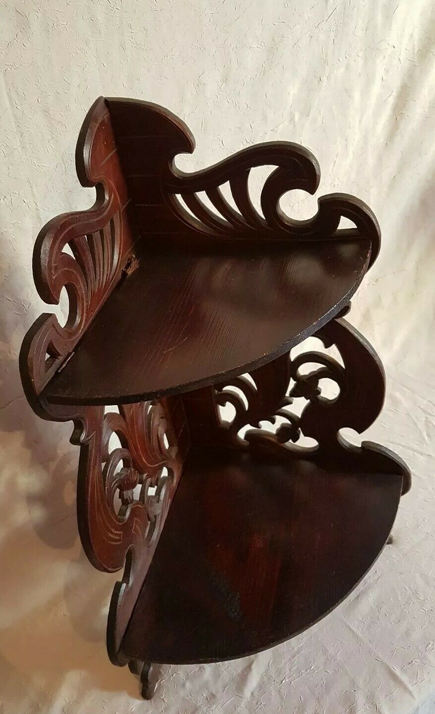 Corner shelf in mahogany carved Art Nouveau period XIX