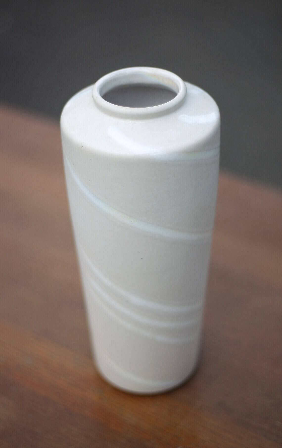 Vintage West Germany 69025 ceramic vase white with iridescent ribbon, collection, decorative vase