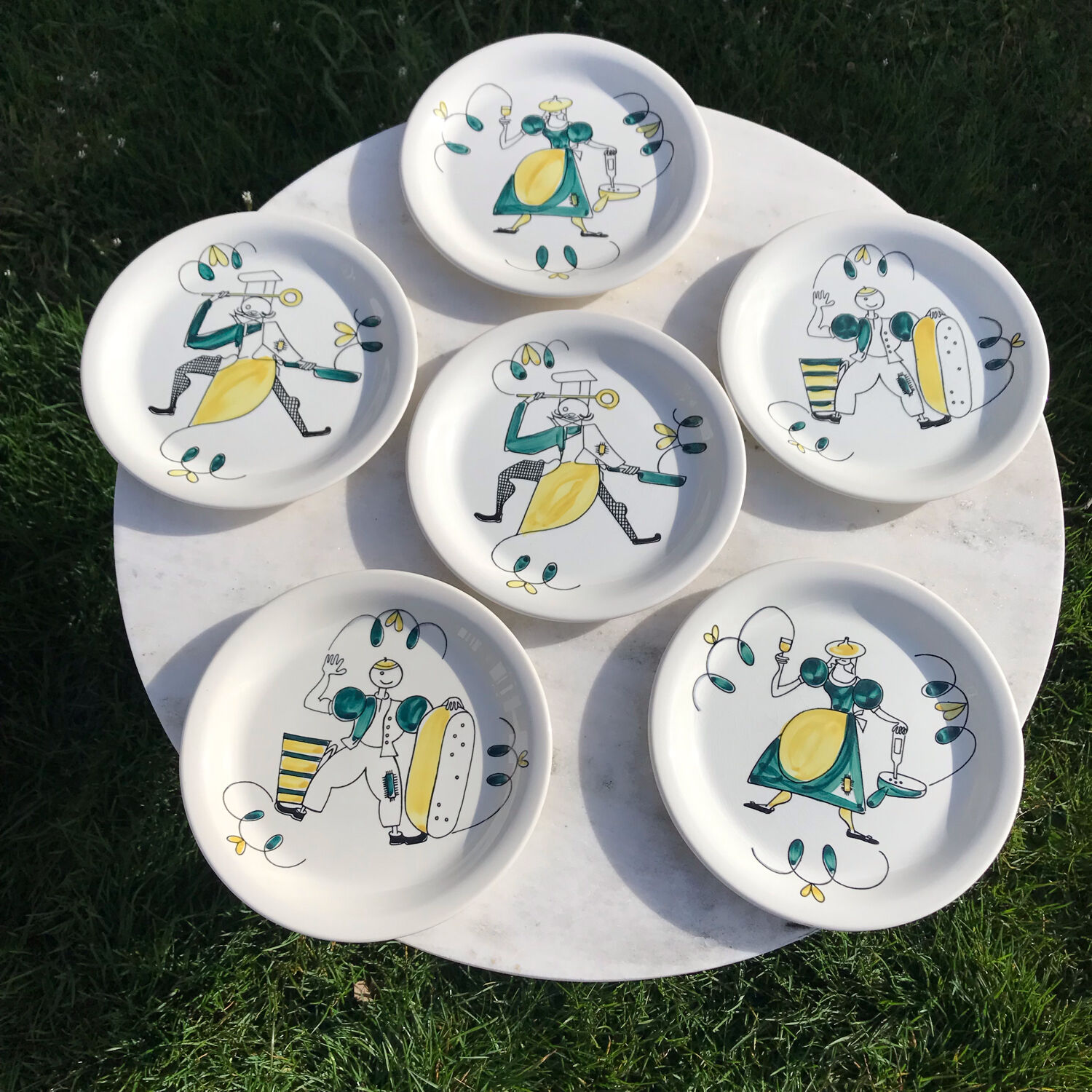 Set of 6 Scandinavian vintage flat plates
