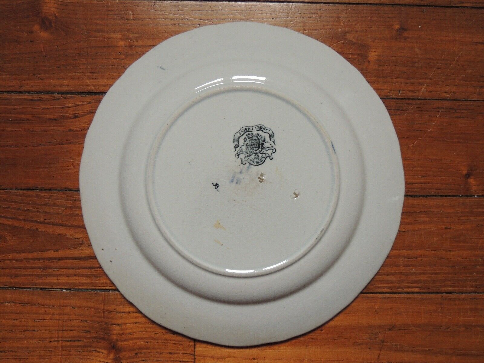 Earthenware plate Vieillard Bordeaux Freshwater fishing