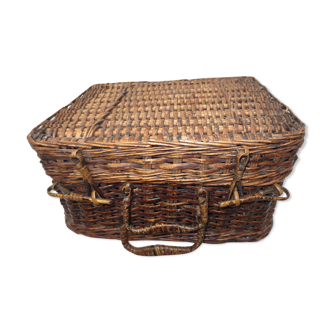 rattan/wicker-coloured wicker suitcase