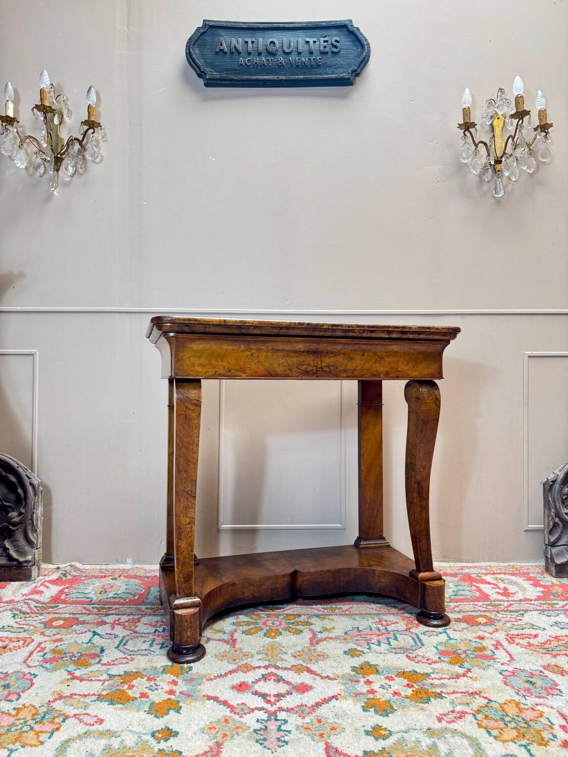 Console in flamed walnut from the louis philippe period, 19th century