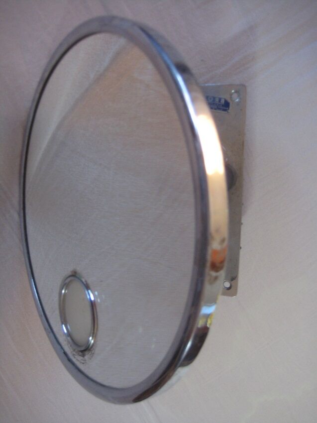 Vintage mirror grinding and illuminating