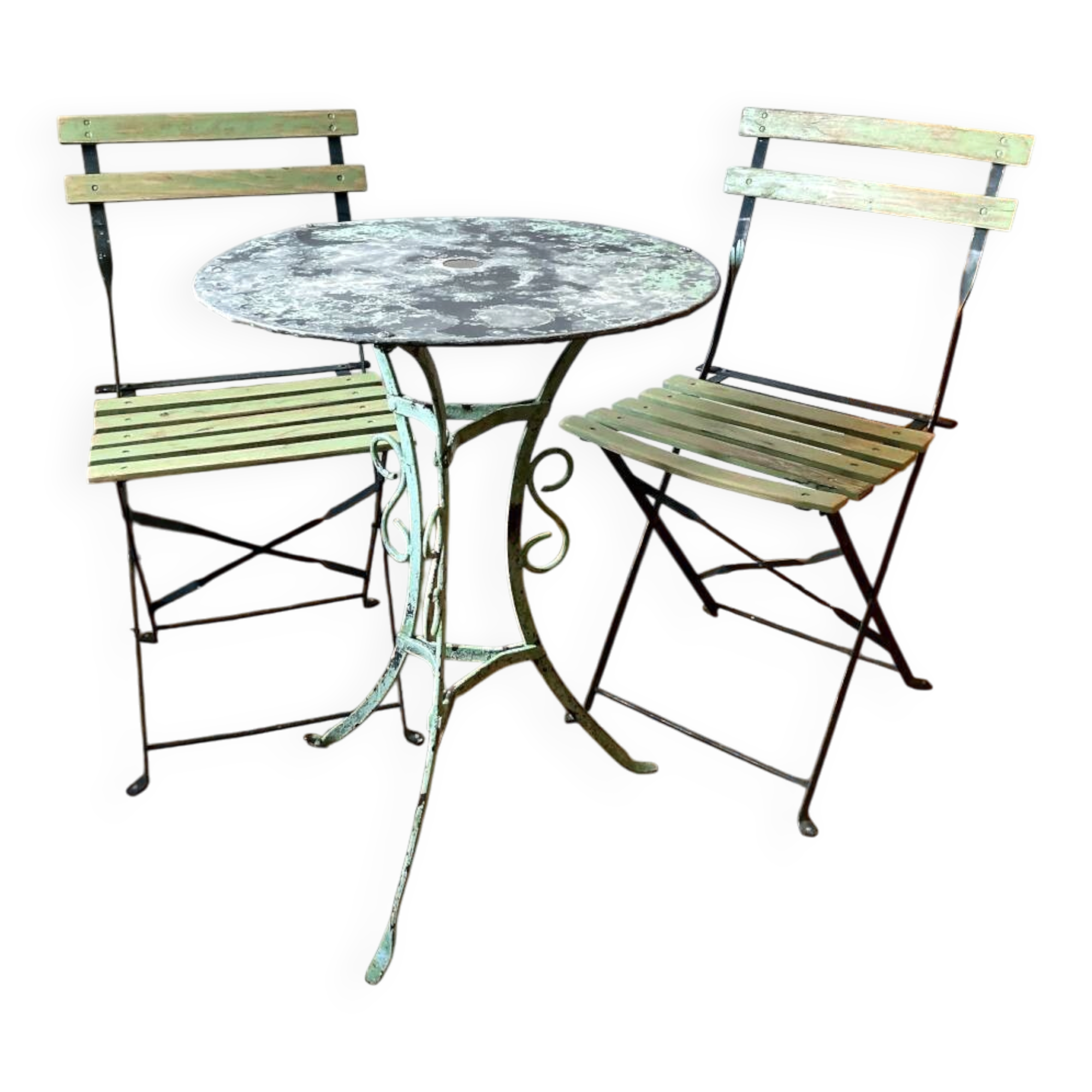 Ensemble bistrot ancien en fer forgé, table années 30 et chaises pliantes