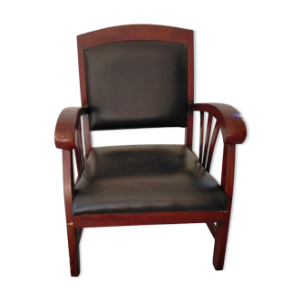 Colonial armchair