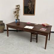 Grande table écritoire des années 40 en chêne massif