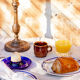 5 assiettes à dessert liseré bleu
