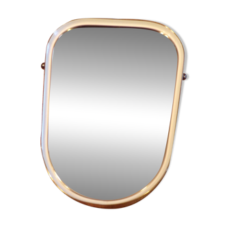 Free-form mirror 31x41cm