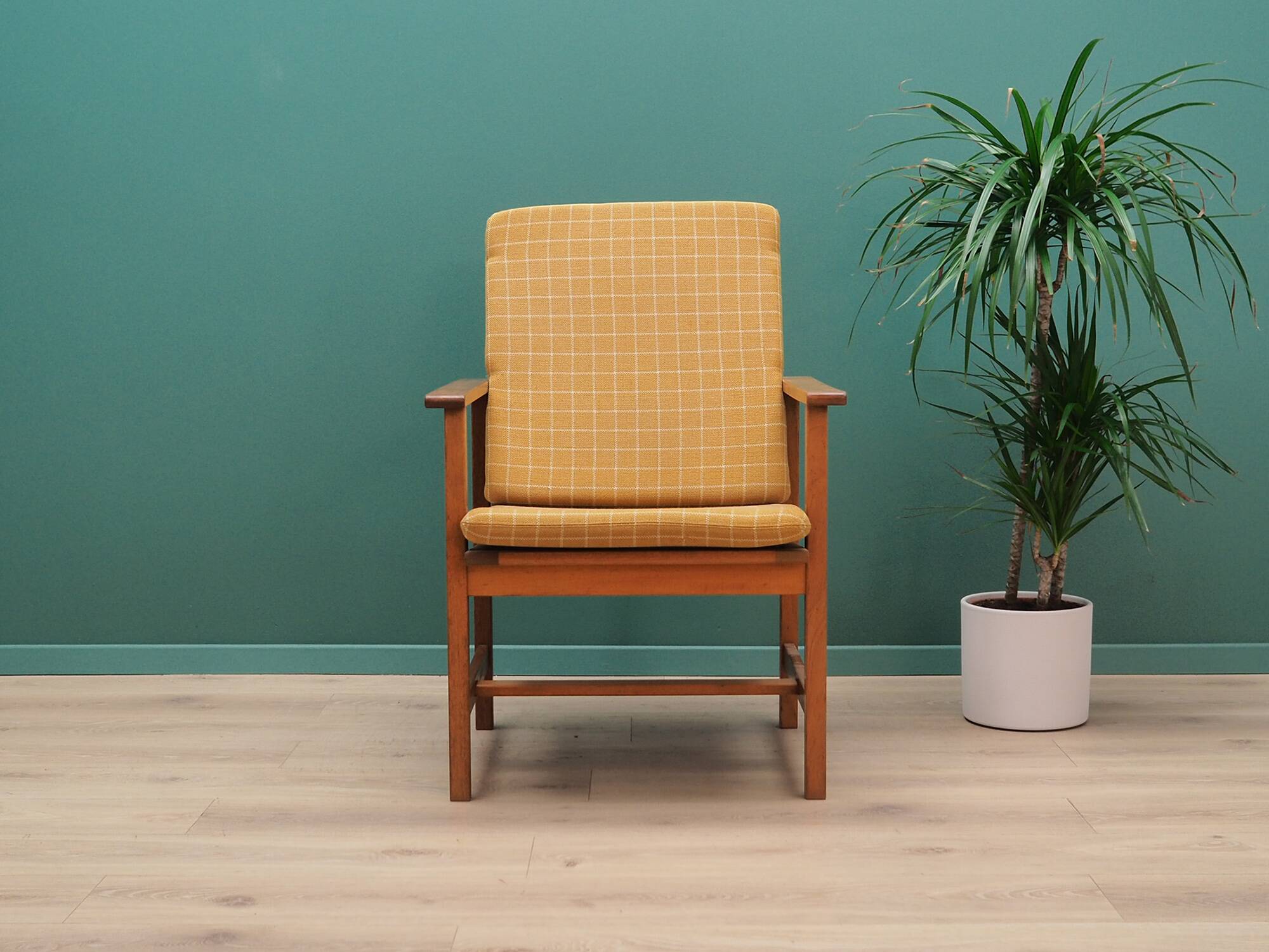Yellow armchair, Danish design, 1970s, designer: Børge Mogensen