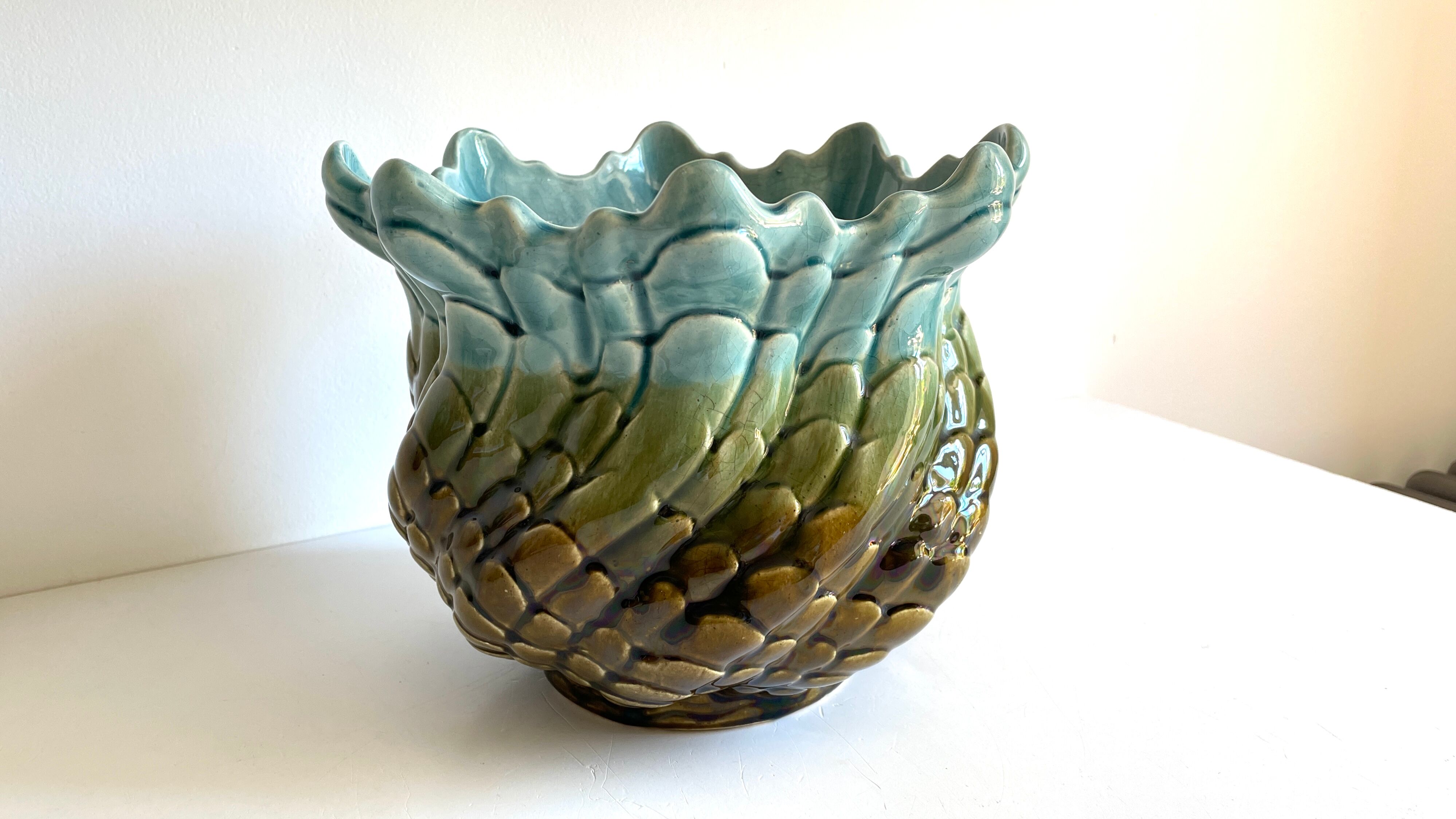 Pot cover slurry in ceramic enamelled vintage