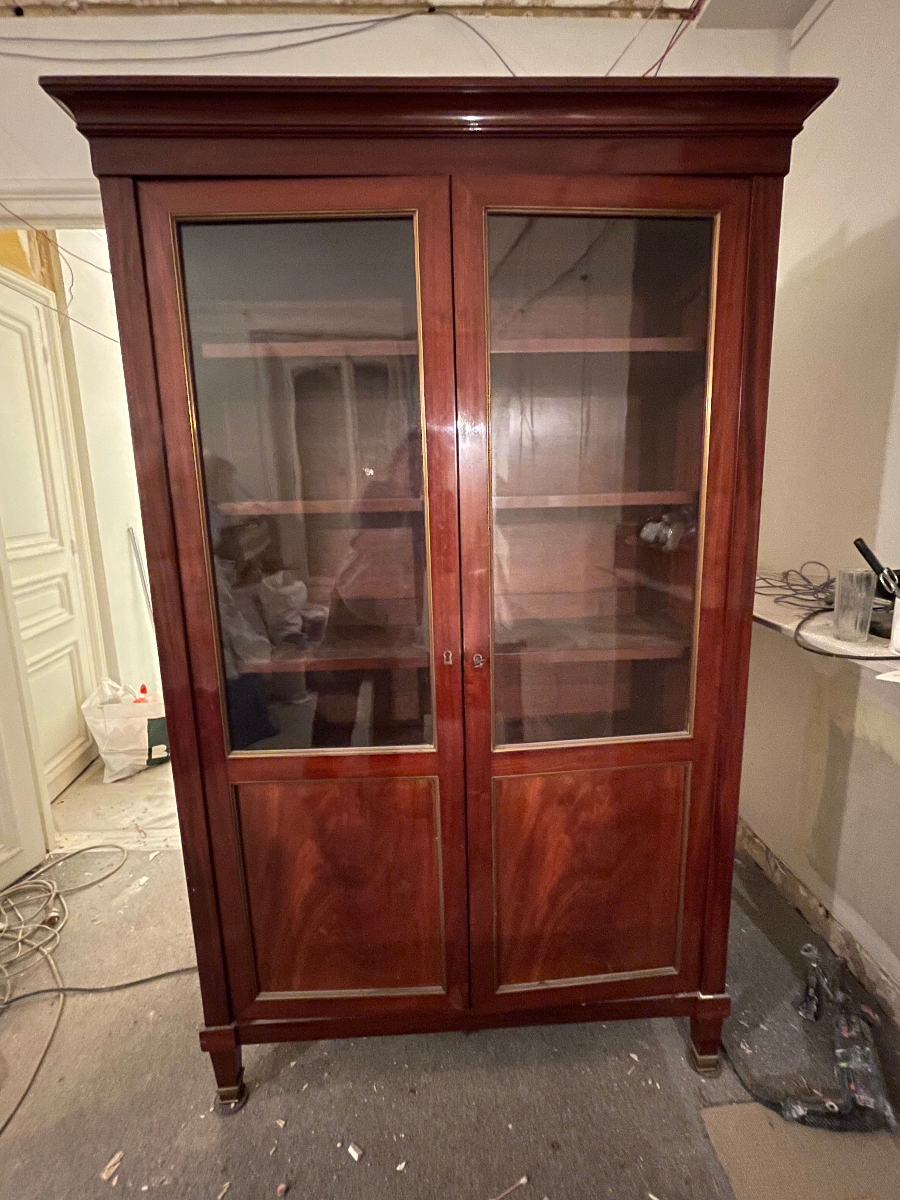 Mahogany style library