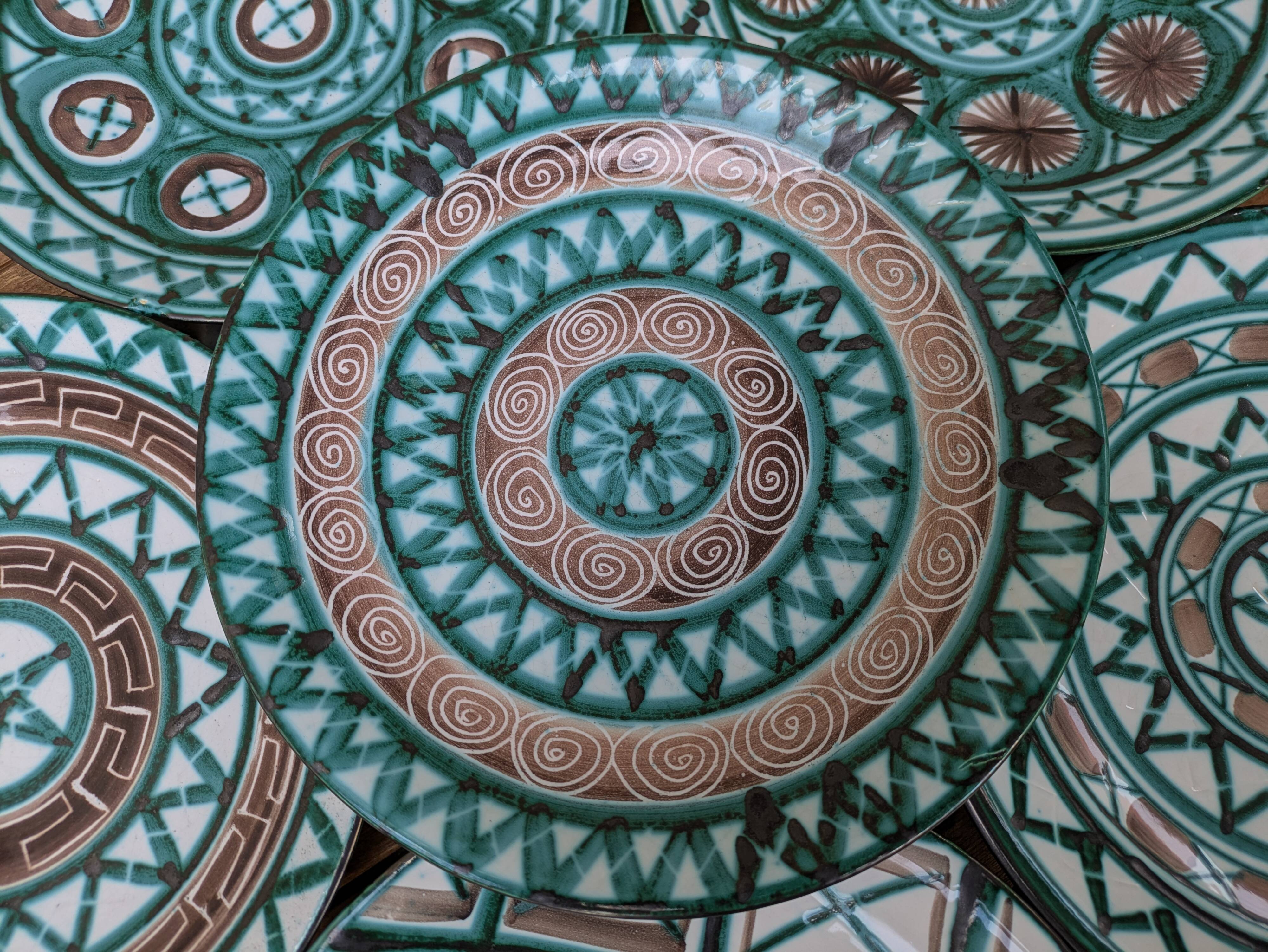 Set of 6 old Robert Picault dinner plates 24cm